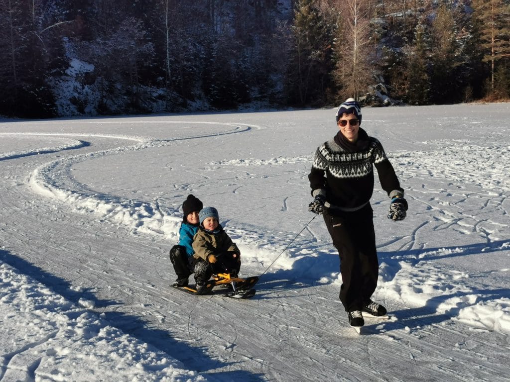 SØNDAGSMØTE PÅ BØYLESTADVANNET 3